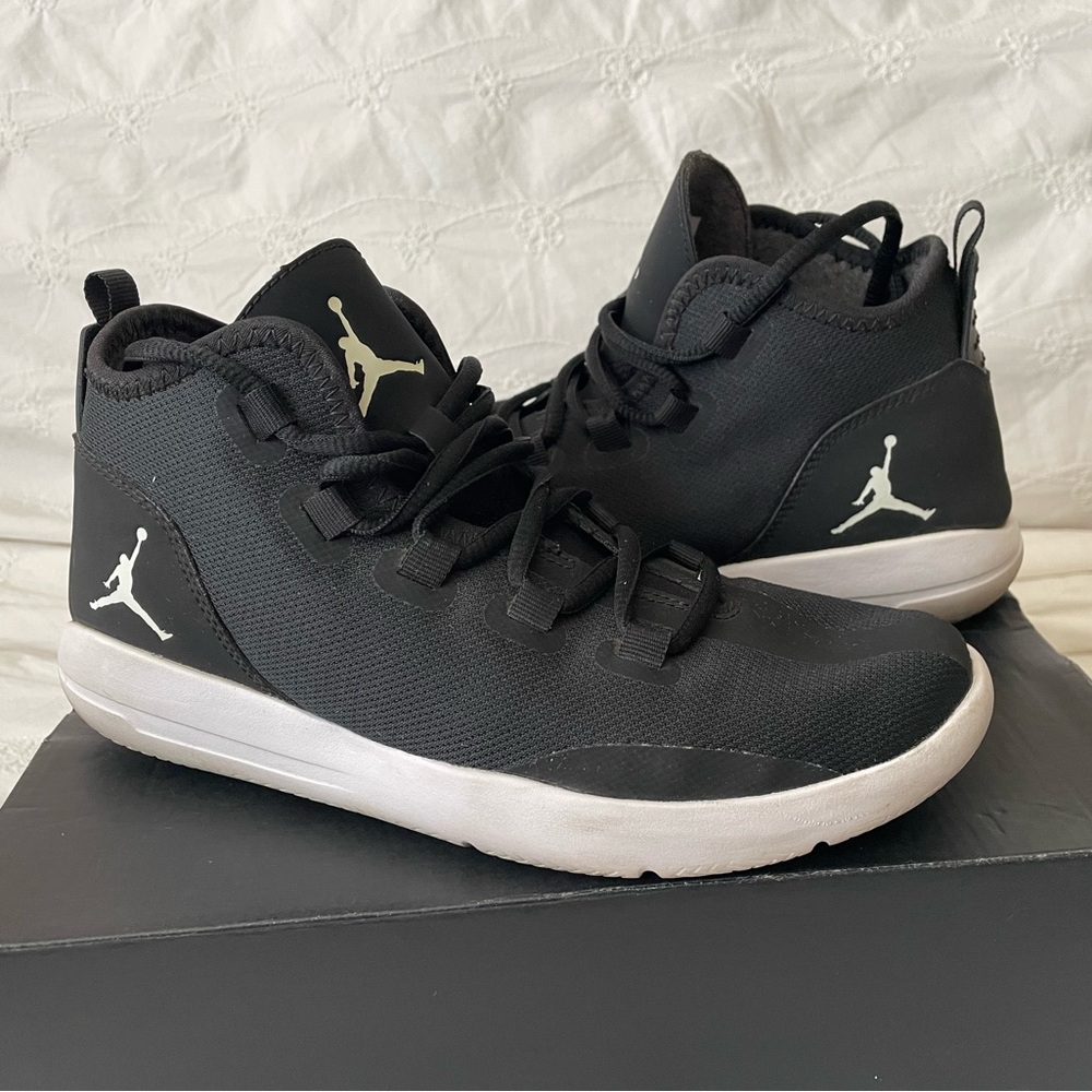 Jordan Reveal BG
